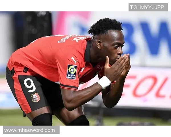 法兰克福冬窗追逐比塞克球员渴望参与明夏世界杯盛宴 法兰克福冬窗追逐比塞克球员渴望参与明夏世界杯盛宴