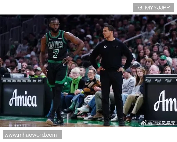 布朗称赞马祖拉执教风格独特认为球队当前需要这种疯狂的能量