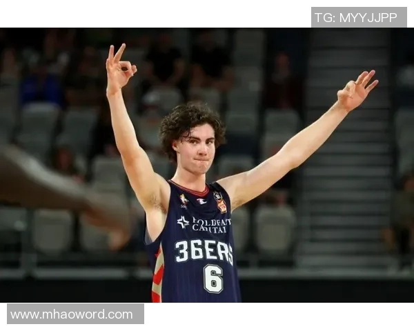 约基奇调侃杰伦约翰逊三双能力引发热议的背后故事