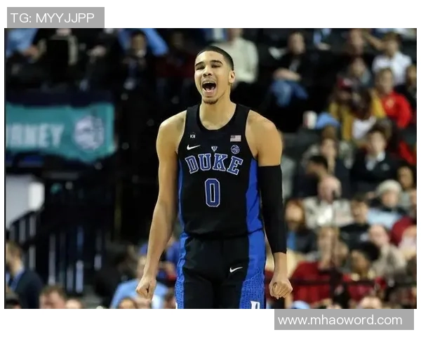 塔图姆担任运营总监向杜克队员传达支持与关怀信息