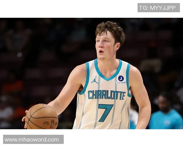 克尼佩尔表现出色14投9中三分命中率高达80助队取得胜利