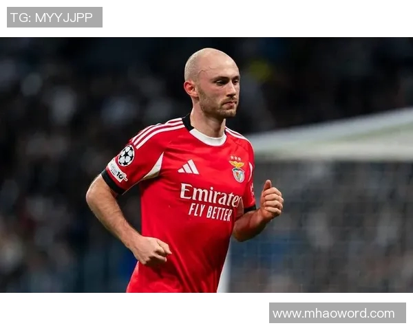 拜仁锁定本菲卡17岁后卫班贾奎或成吉瓦罗雷德接班人